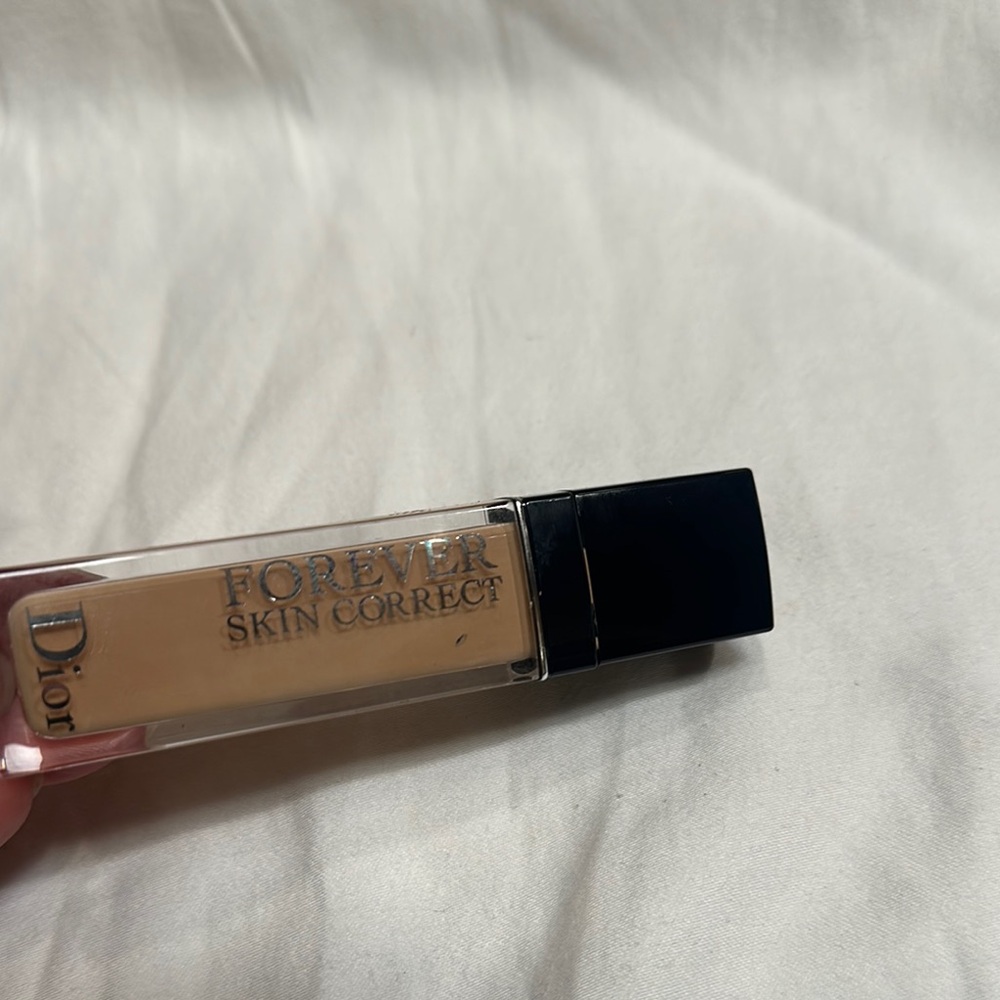 Dior Forever Skin Corrector in 2N